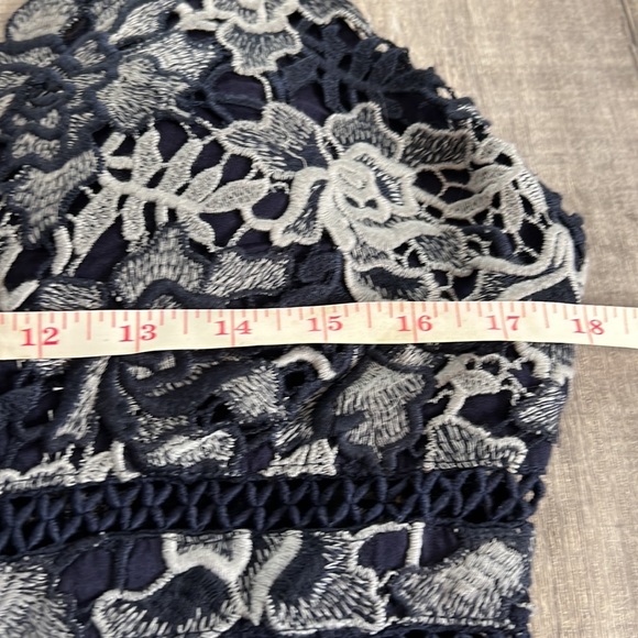 NWT eri+ ali ANTHROPOLOGIE Blue embroidered dress with lining size L - Picture 7 of 11